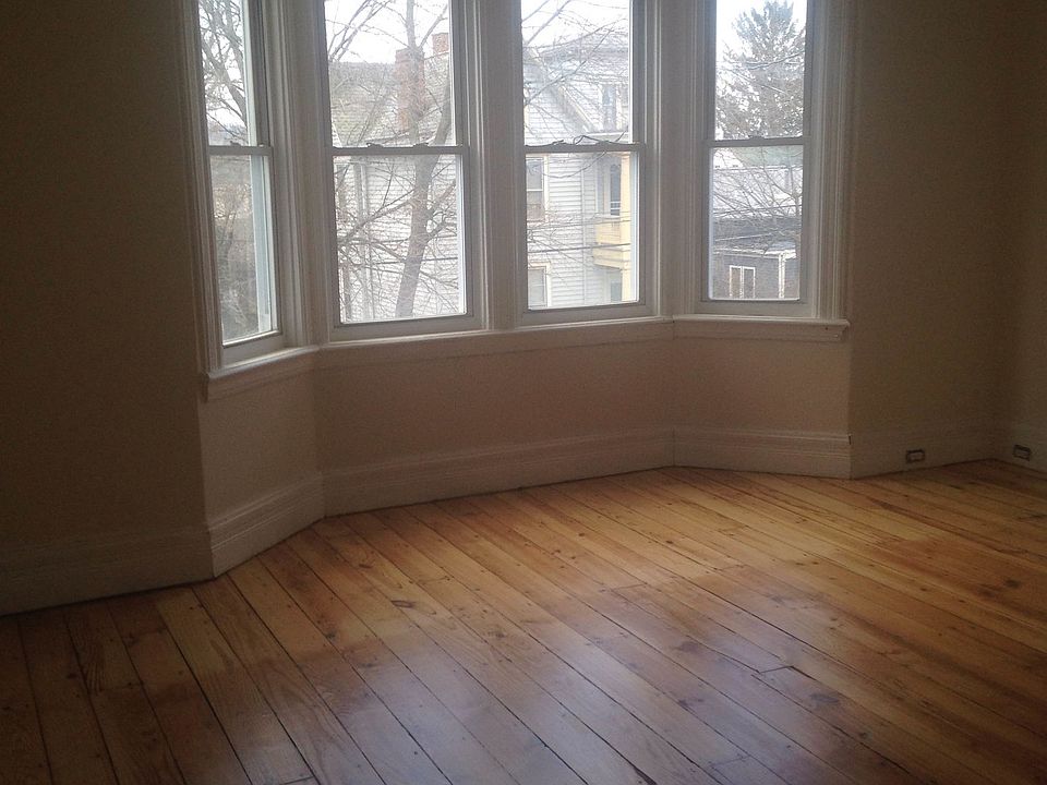 Bay window in Living Room