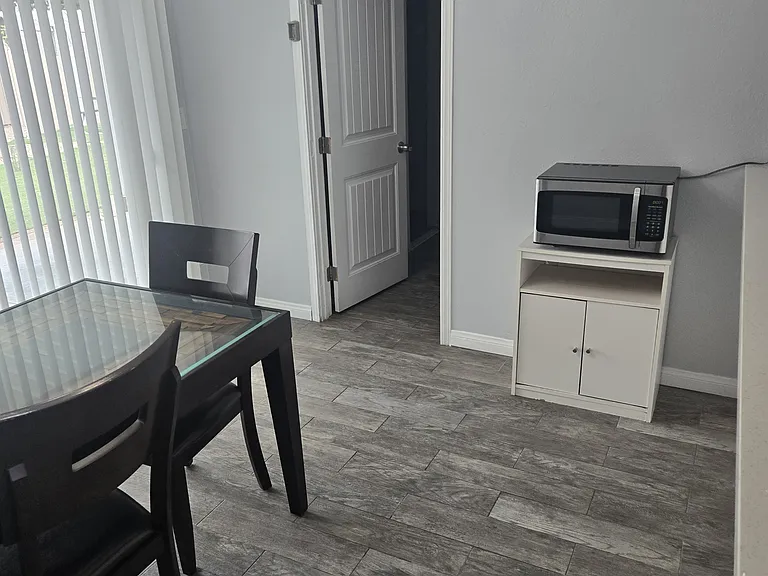 3907 Marcwade Dr — Photo 3
