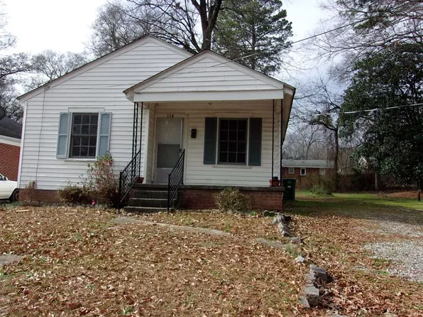 114 S University St, Greenwood, SC 29646