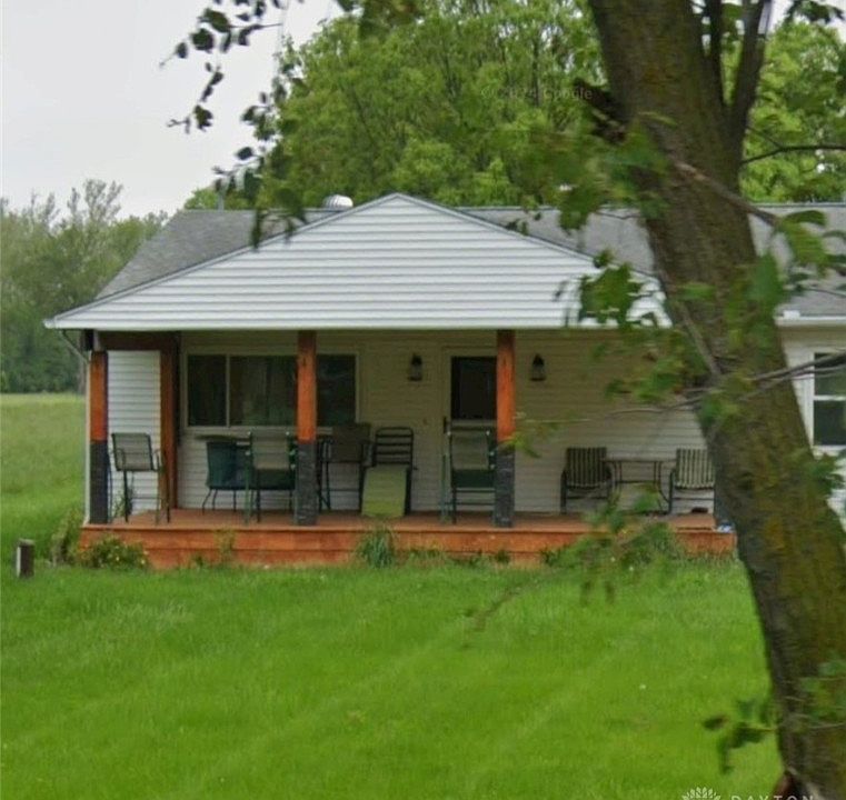 2nd image of 9095 W Pearson Rd