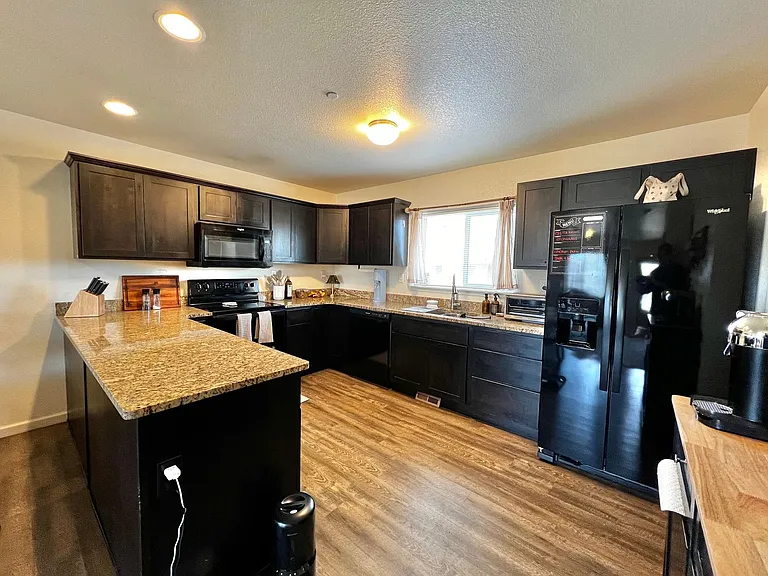3660 W 25th St #1403 — Photo 3
