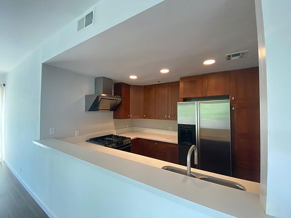 2nd image of 1401 S Bentley Ave APT 301