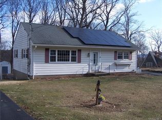 13 Hilltop Ave, Newburgh, NY 12550