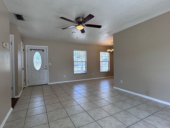 3rd image of 540 El Dorado Way