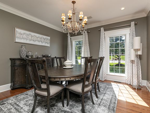 4th image of 8325 Shinnecock Dr