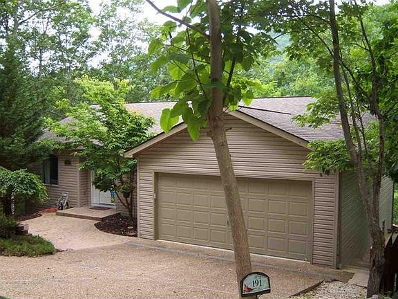3rd image of 191 Casper Ct