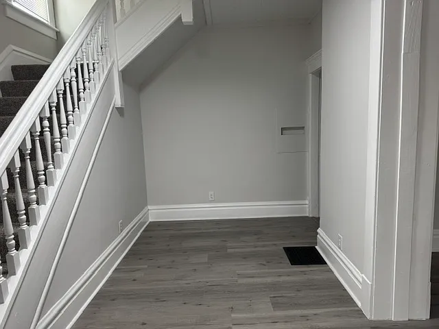 63 Chicago Ave — Photo 2