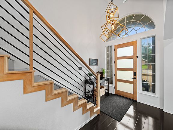 4th image of 4726 Parkhaven Dr