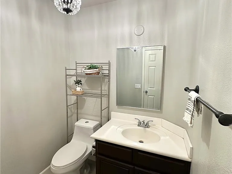 33878 Channel St — Photo 11