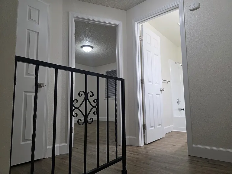 747 Spring St — Photo 13