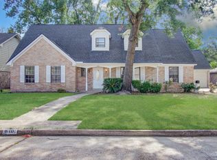 1011 Manatee Ln, Houston, TX 77090