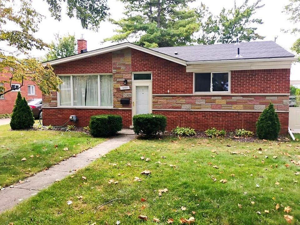 1st image of 19557 Hardy St