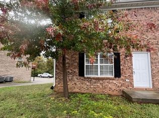 155 Garnet Dr, Nicholasville, KY 40356