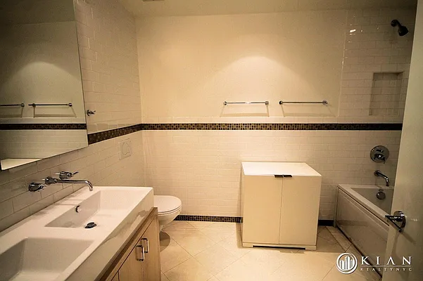 Rented by Kian Realty | media 9