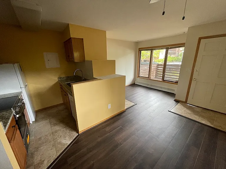 1825 Marine St #1 — Photo 5