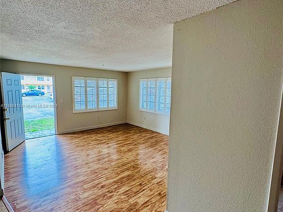 4th image of 165 NE 203rd Ter APT 9