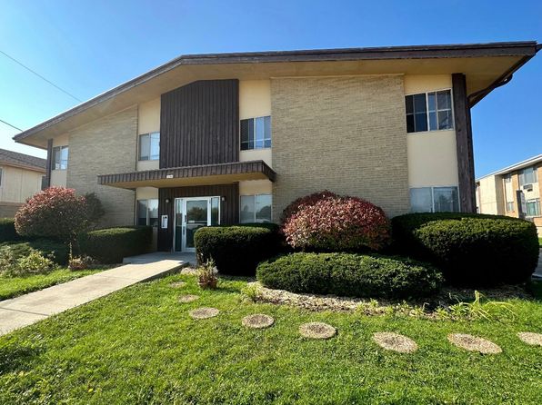 1216 Memorial Dr APT 10