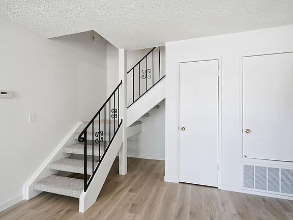 5th image of 46 Wharf Circle