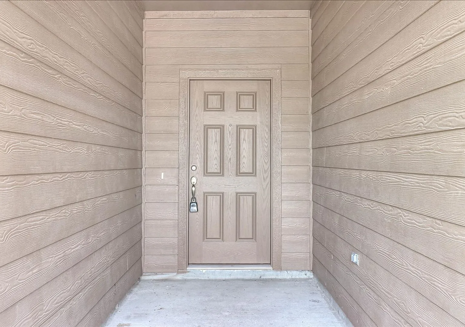 3913 Jayden - 4/bedroom 2/bathroom - $2,495/month — Photo 4