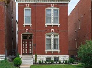 2205 Arsenal St, Saint Louis, MO 63118