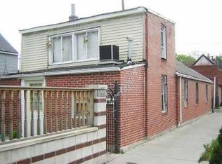 2700 S Sacramento Ave, Chicago, IL 60623