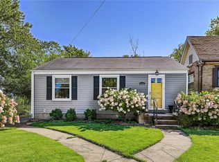 818 Sanders Pl, Saint Louis, MO