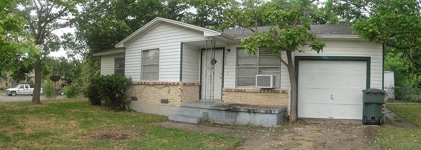 1st image of 1412 Duval Dr