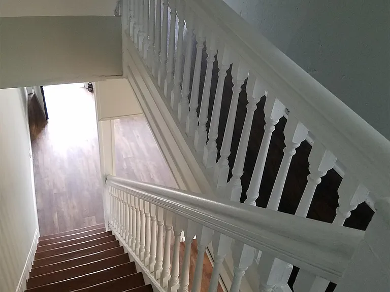 420 Ash St — Photo 10