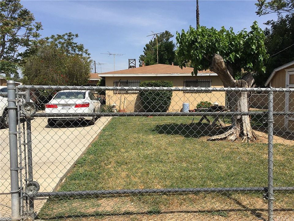2nd image of 11005 Cypress Ave