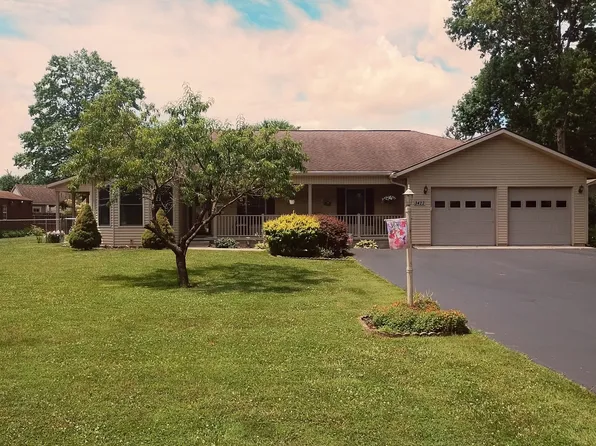 3422 Sycamore Dr, Columbus, IN 47203