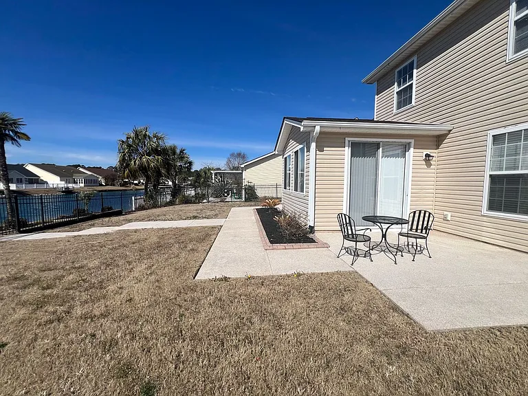 351 Vermillion Dr — Photo 37