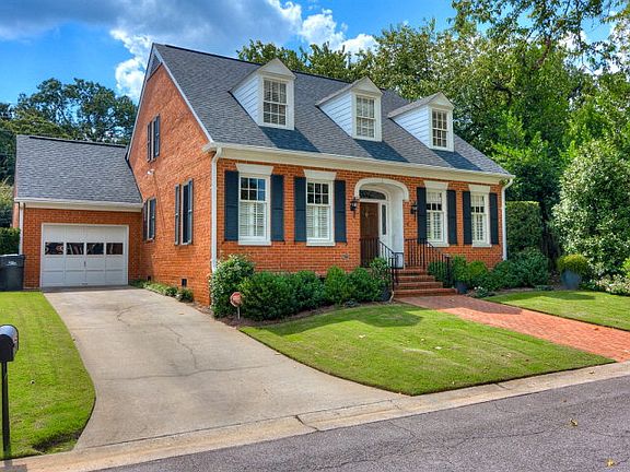 2nd image of 5 Bransford Pl