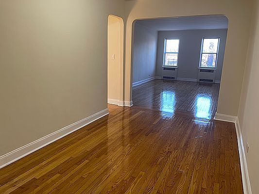 5th image of 6298 Saunders St APT 2