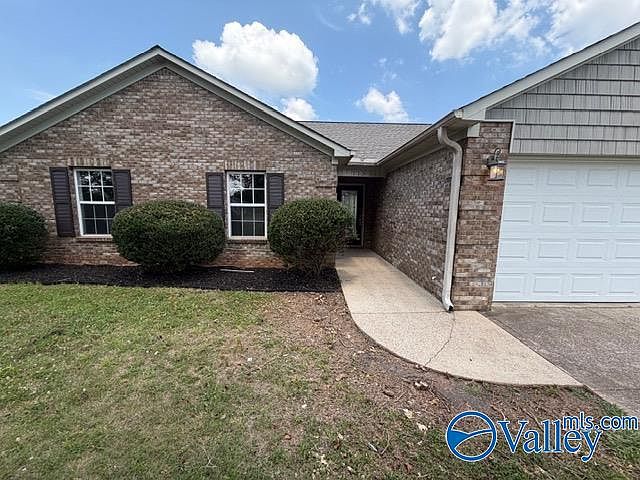 1st image of 113 Sophia Dr
