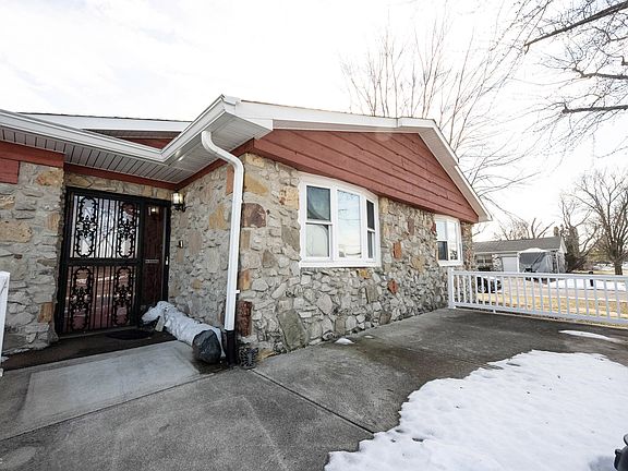 2nd image of 4537 Whirlaway Dr