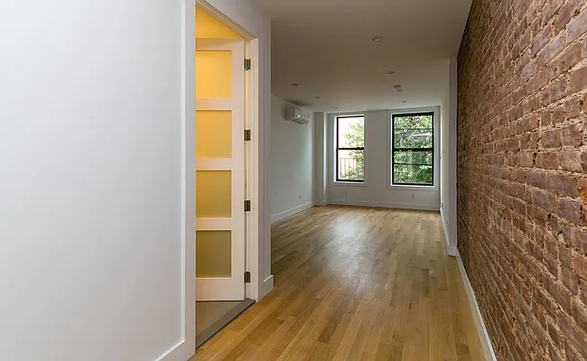 Rented by Terra Magia Inc | media 16