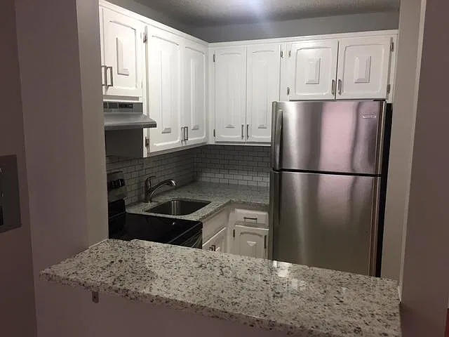 1 bed, $1,295 — Photo 1