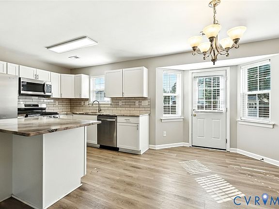 4th image of 6448 Goldenrod Ct