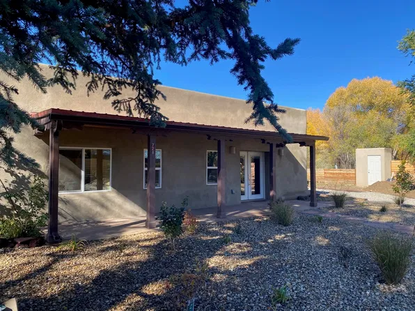 108 Rio Pueblo Rd, Taos, NM 87571