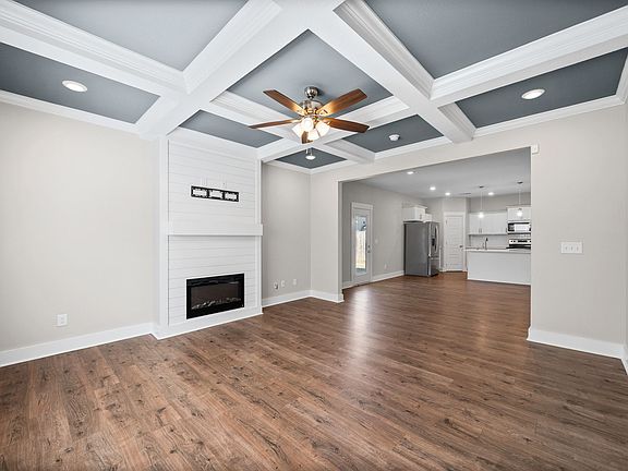 5th image of 1524 Kingbird Dr