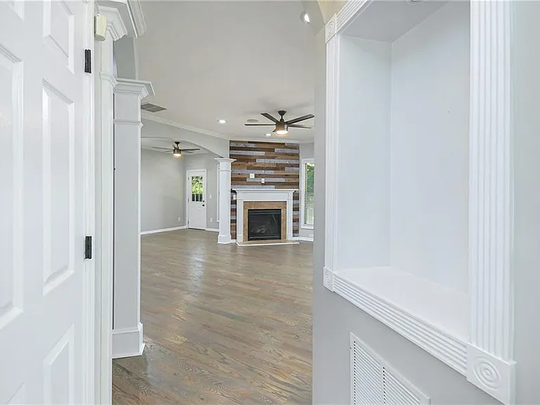 1199 Harvest Brook Dr — Photo 9