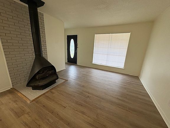 3rd image of 2024 Yancey Ave
