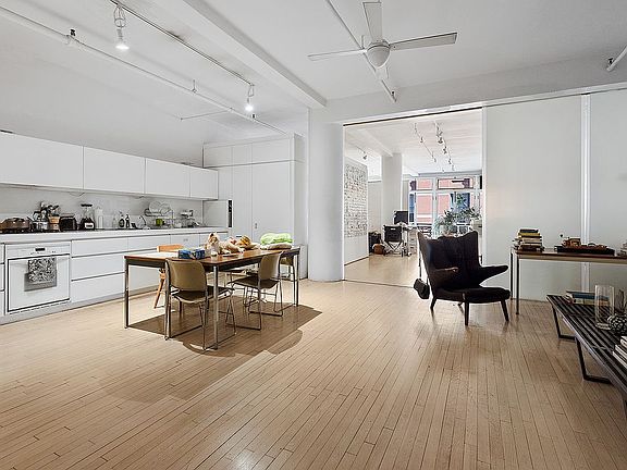 5th image of 561 Broadway APT 5C