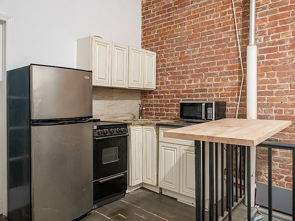 5th image of 518 E 83rd St APT 1