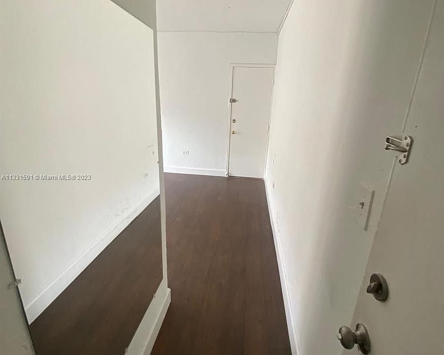 1st image of 322 W 25th St APT 12