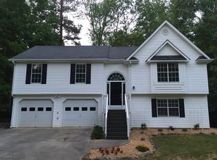 21 Moonlight Dr, Acworth, GA 30102