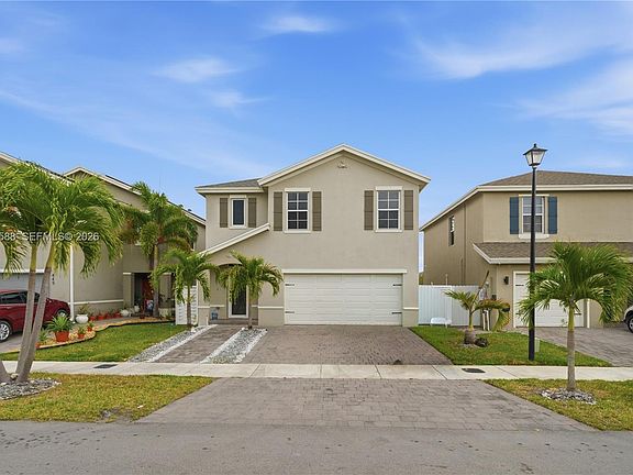 2nd image of 439 NE 6th Pl