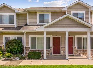 2240 Hart Ave APT 6, Des Moines, IA 50320