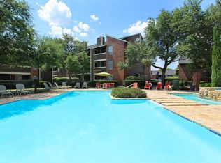 2555 NE Loop 410 APT 401, San Antonio, TX 78217