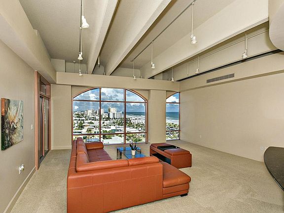 3rd image of 320 N 1st St #804